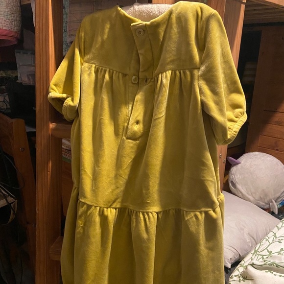 FUNDRAISER ITEM-𝅺Hanna Anderson Velvet dress girls size 5 chartruese - Picture 3 of 15